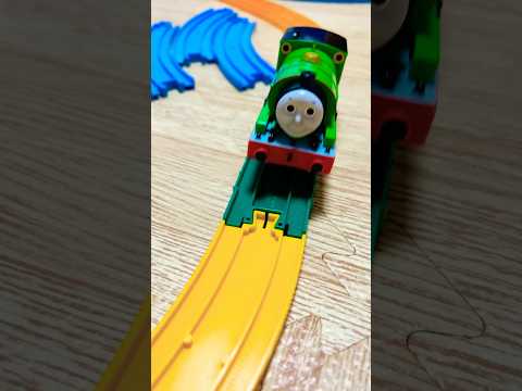 【プラプラプラプラプラレール♪】#きかんしゃトーマス #thomas #train #toys #shorts #yo… サムネイル