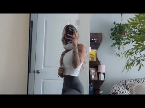 4K Transparent Try-On Haul In this stylish 2025 lookbook we… サムネイル