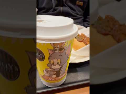 shorts タリーズでホットドッグチリビーンズとアイスコーヒー　2026年3月20日 サムネイル