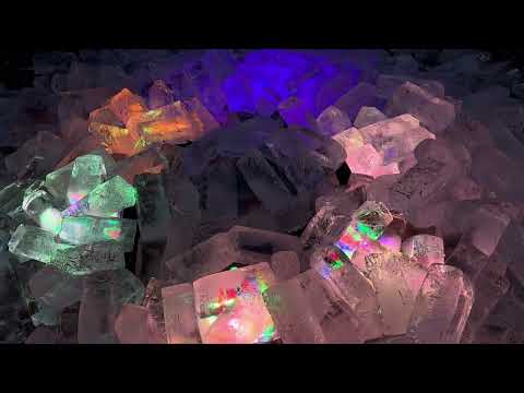 色とりどりのアイスブロック✨　山中湖アイスキャンドルフェスティバル　山中湖交流プラザきららにて　2026年2月22日 サムネイル