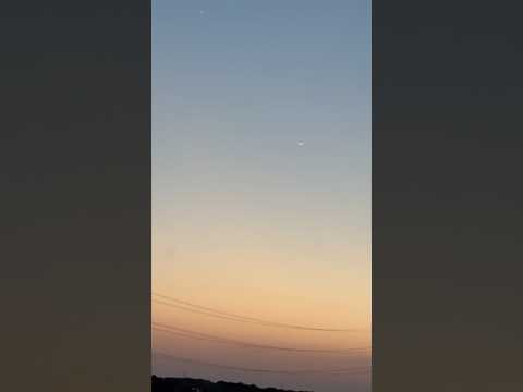 shorts 金星の右ナナメ下に二日月🌙　圏央道にて　2026年5月18日
